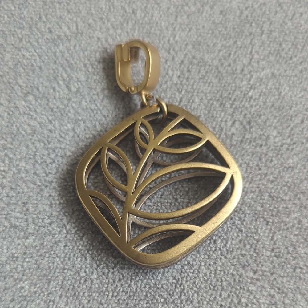 Premier Designs Twice as Nice Reversible Pendant In Gold or Silver Tones